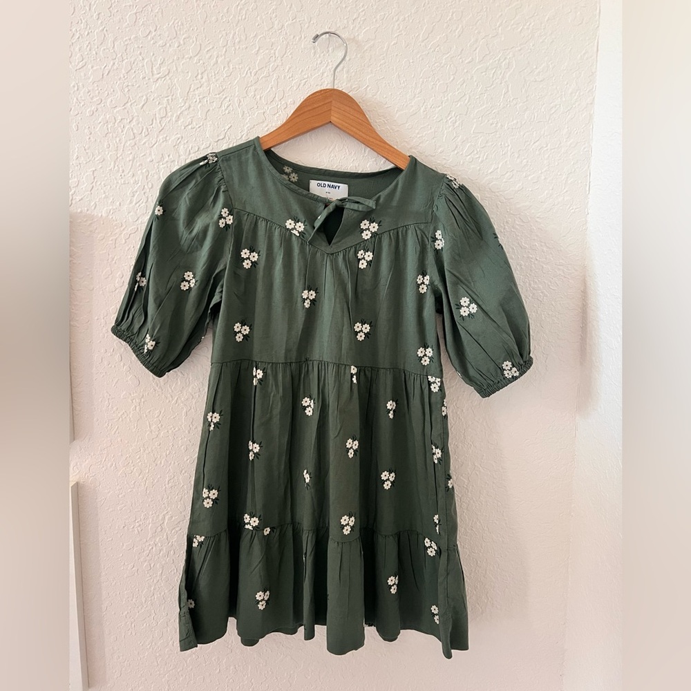 Old Navy olive green dress